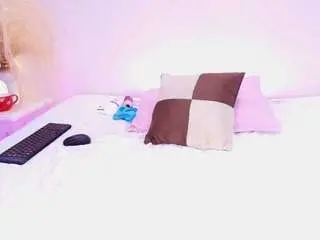 Esmeralda-bigbotty  live sex cam