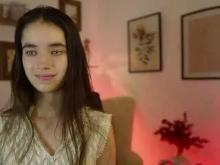 Giapaige18  live sex cam