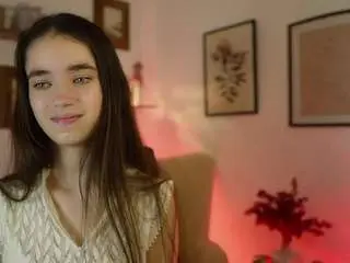 Giapaige18  live sex cam