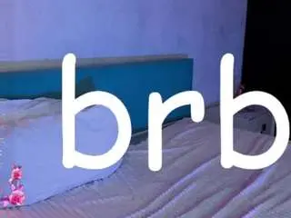 Helenhartt  live sex cam