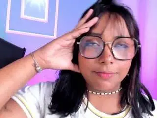 Isabella-zc  live sex cam