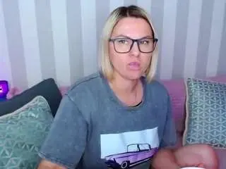 Monalisag  live sex cam