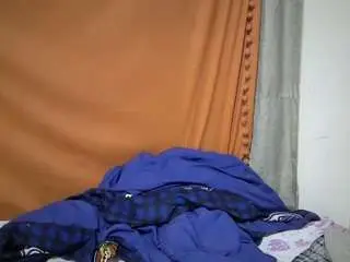 Pretty-mary  live sex cam