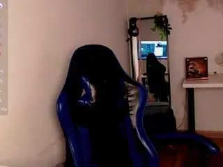 Anna-curly18  live sex cam