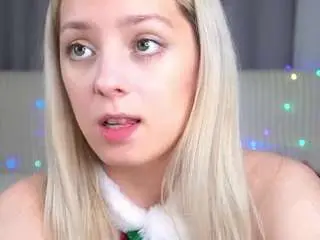 Antoniahey  live sex cam