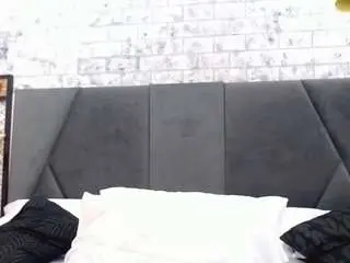 Milaadams  live sex cam