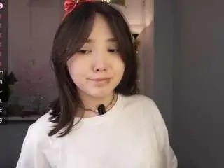 Quinnbriola  live sex cam