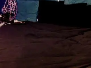 Sopyluxen  live sex cam