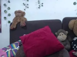 Milf-samanta  live sex cam