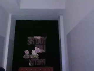 Velvetvixen-t  live sex cam