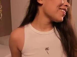 Allie-bruce  live sex cam