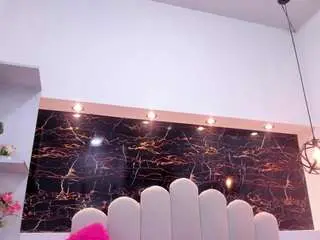 Ambbermoon  live sex cam