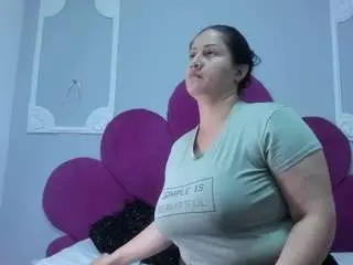 Ambbermoon  live sex cam