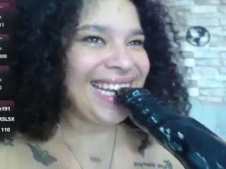 Catalella-latina  live sex cam