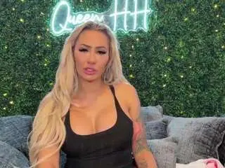 Haliahill  live sex cam