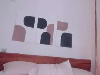 Hannajohnsonx  live sex cam