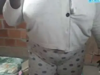 Jjannakinky  live sex cam