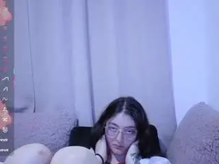 Lesliee22  live sex cam