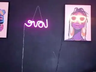 Melaniebrown1  live sex cam