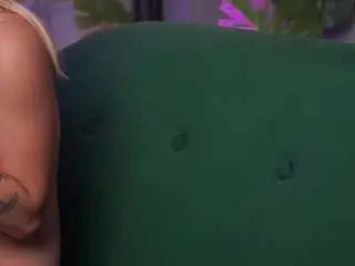 Michellejo  live sex cam