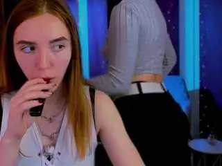 Stella-flower  live sex cam