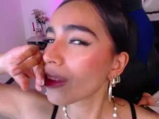 Ferrari-miaa1  live sex cam