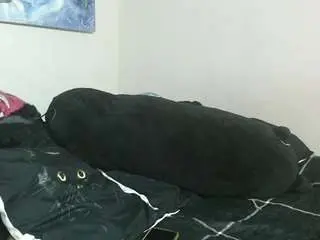 Naih-reyes  live sex cam