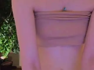 Alicelidell8  live sex cam