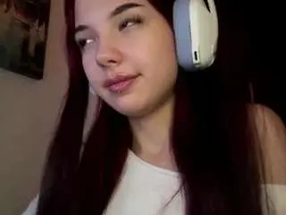 Camillemoreau  live sex cam