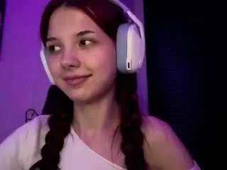 Camillemoreau  live sex cam