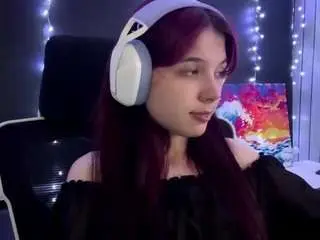 Camillemoreau  live sex cam