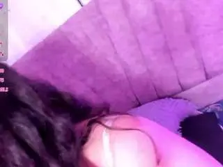 Emilie-joness1  live sex cam