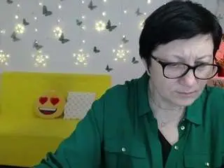 Emilyl0ve  live sex cam