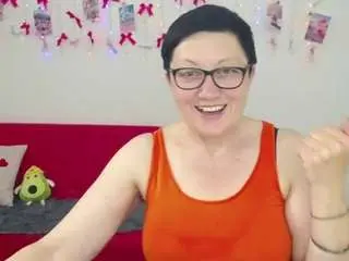 Emilyl0ve  live sex cam
