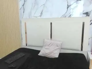 Heidyqueen  live sex cam