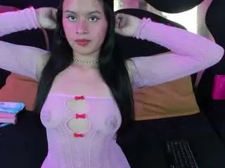 Sweetluna2  live sex cam