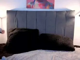 Zaafiroo1  live sex cam