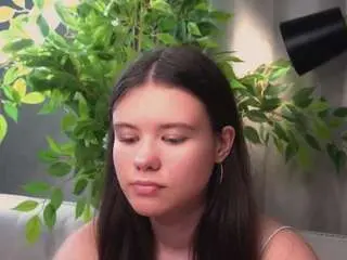 Garyncoll  live sex cam