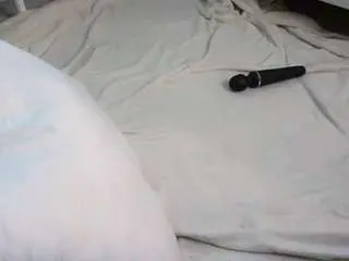 Garyncoll  live sex cam