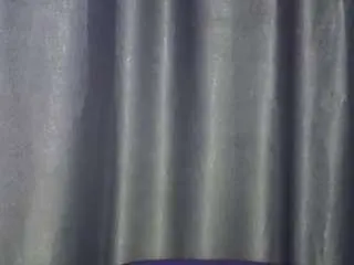 Freakybrula  live sex cam