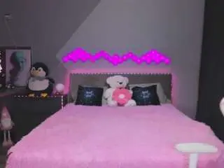 Maggiemrrr  live sex cam