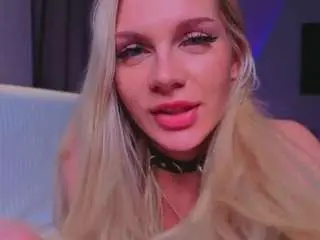 Nicolehampton  live sex cam