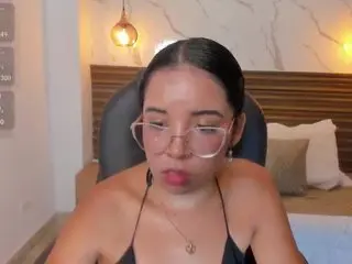 Alana-martiins  live sex cam