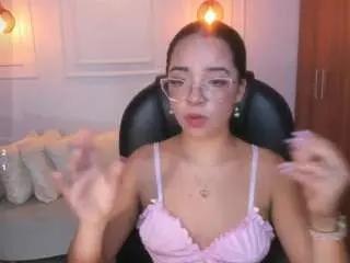 Alana-martiins  live sex cam