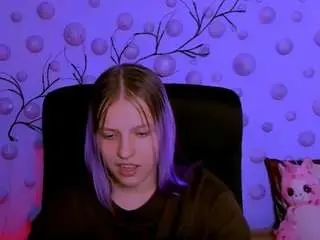 Clery-shine  live sex cam