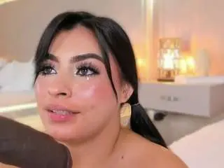 Emma-kitty  live sex cam