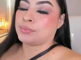 Emma-kitty  live sex cam