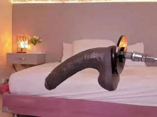 Emma-kitty  live sex cam