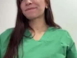 Lunabum  live sex cam