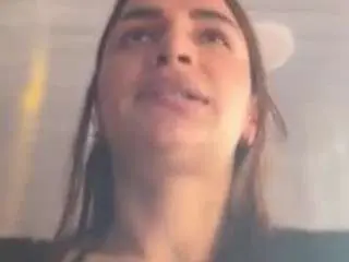 Lunabum  live sex cam
